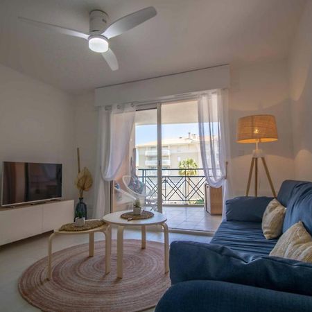 Bright Apt Of 32 M Renovated Near Town Fréjus Esterno foto